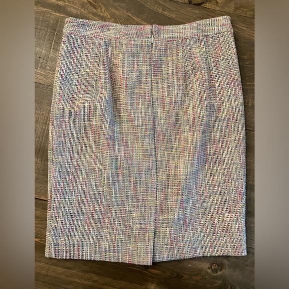LOFT Pink Multi-color Tweed Skirt 2P - Picture 2 of 4